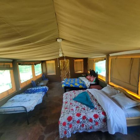 Oloirien Tented Camp Hotel Mara Simba Ngoại thất bức ảnh